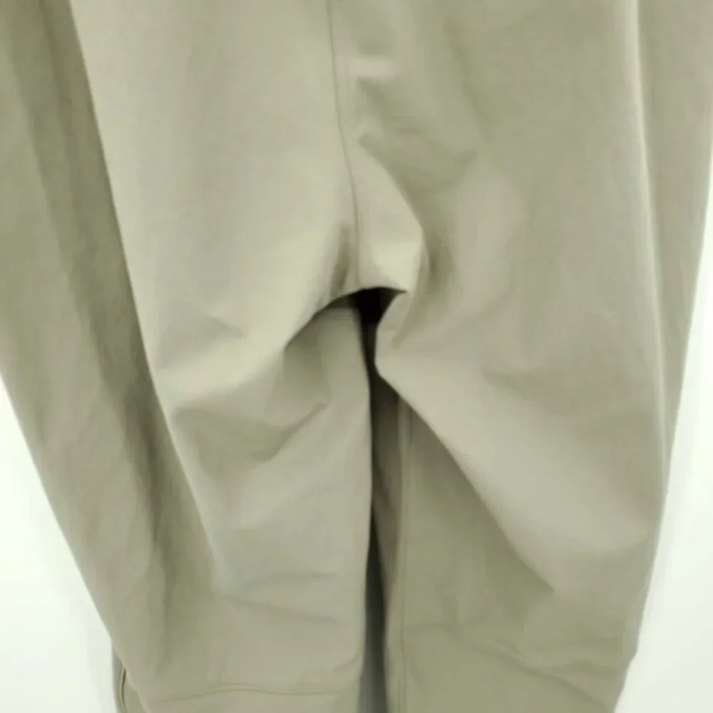 Lululemon Essential High-Rise Trouser Sz 6 Carbon Dust Tan